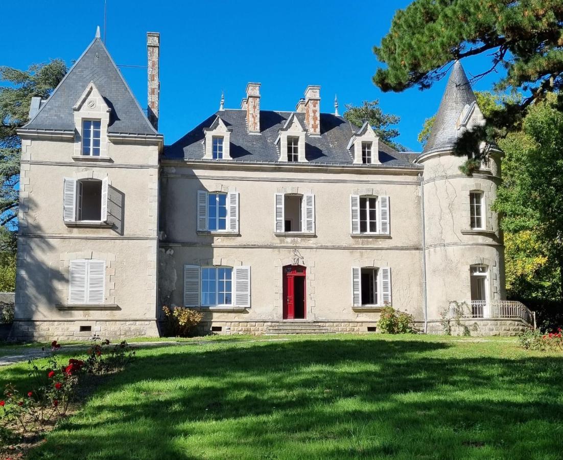 Chambres D'Hotes Chateau De Saint Etienne Du Bois Kültér fotó