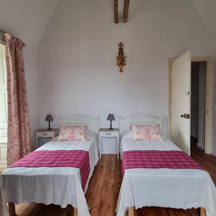 Chambres D'Hotes Chateau De Saint Etienne Du Bois Kültér fotó
